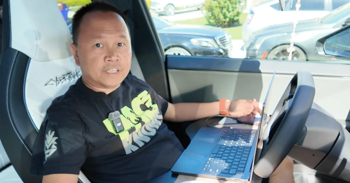 Jowua car tray for Tesla