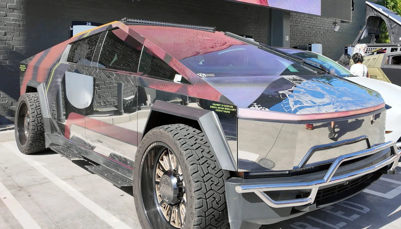 Cybertruck Colossus theme